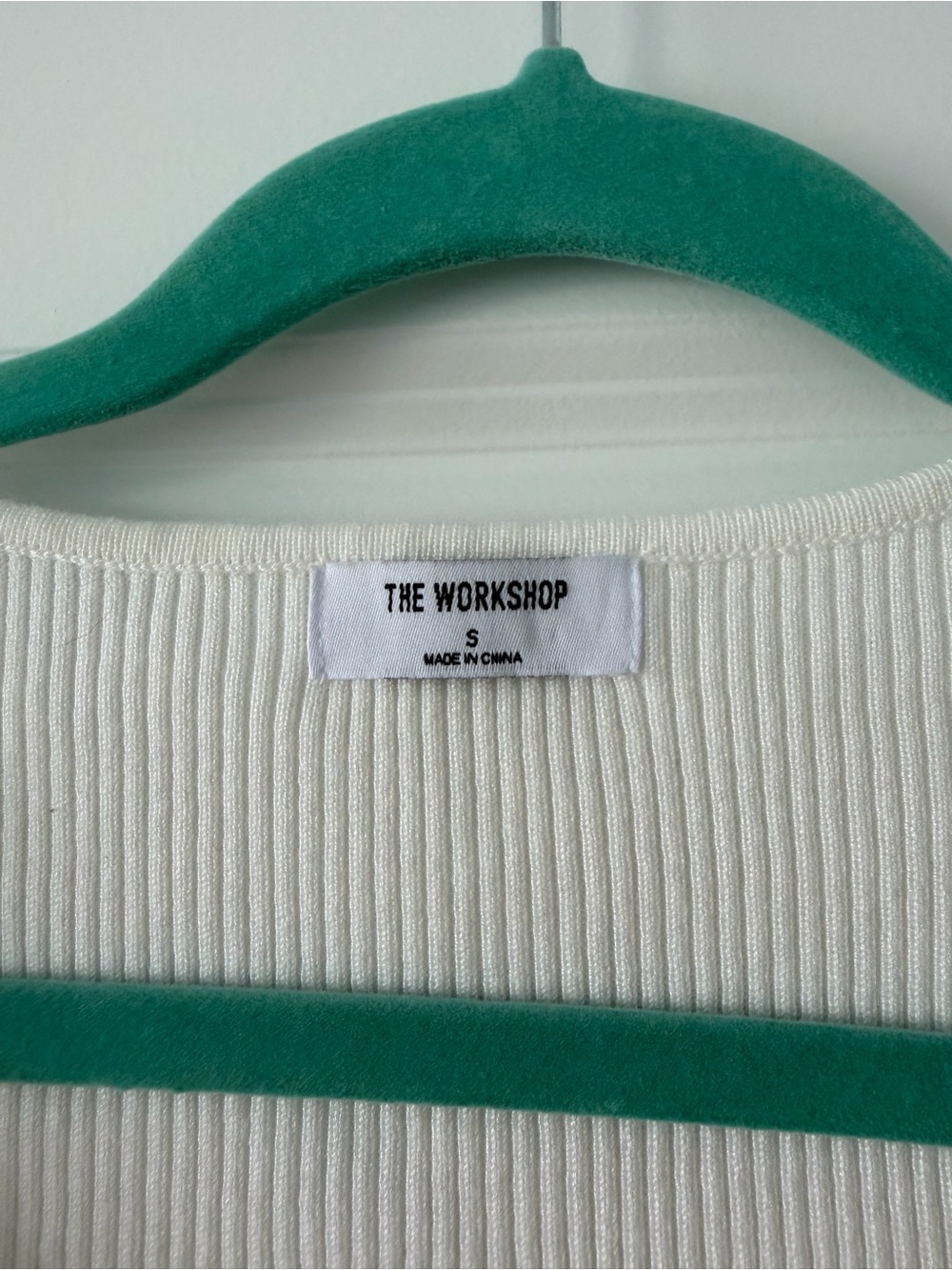 Workshop Republic Clothing Off-White Ribbed Scoop Neck Ruffle Hem Tee - Picture 3 of 3